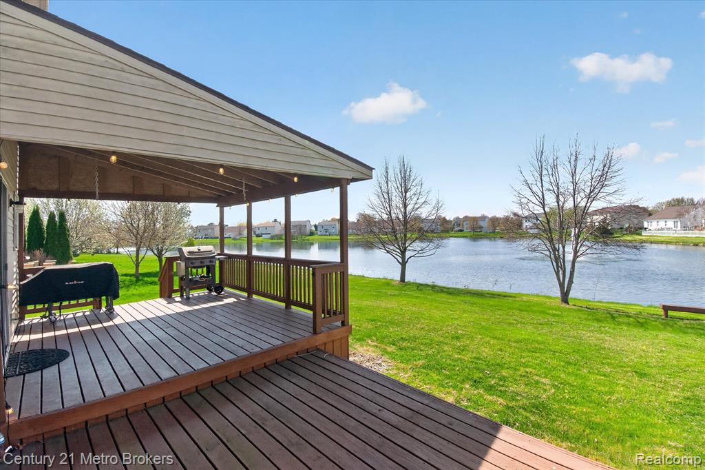 3324 Pine Run Drive, Swartz Creek, MI 48473 — Photo 42