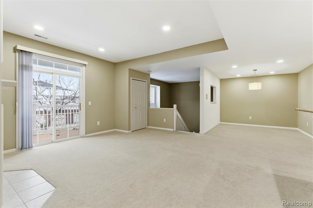 5259 Twin Oaks Drive, Sterling Heights, MI 48314 — Photo 4