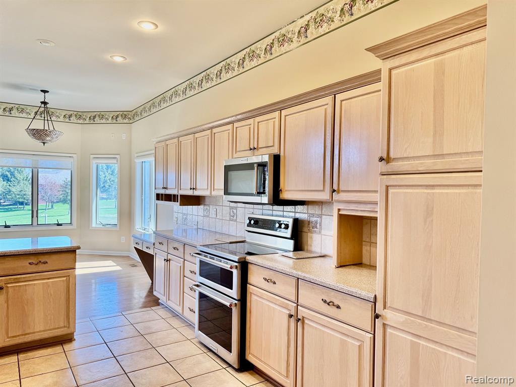 8505 Woodridge Drive, Davison, MI 48423 — Photo 30