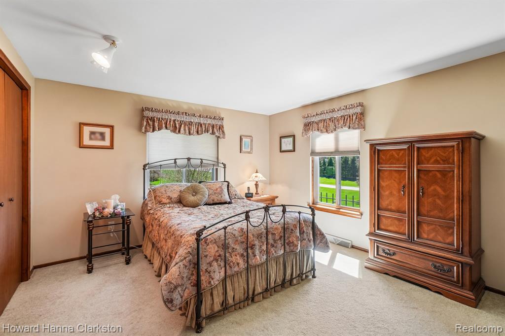 12120 Carriage Trail Drive, Davisburg, MI 48350 — Photo 16