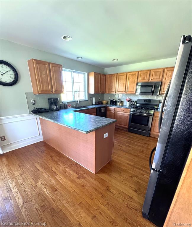 21788 CELESTIAL Circle, Pinckney, MI 48169 — Photo 7