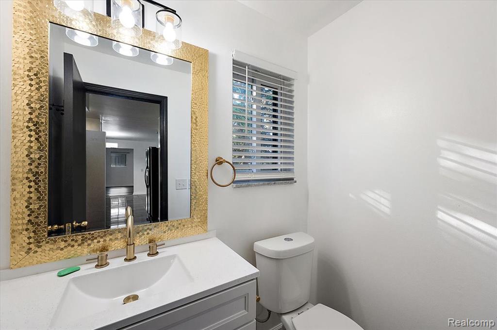 48156 Virginia Court, Macomb, MI 48044 — Photo 19