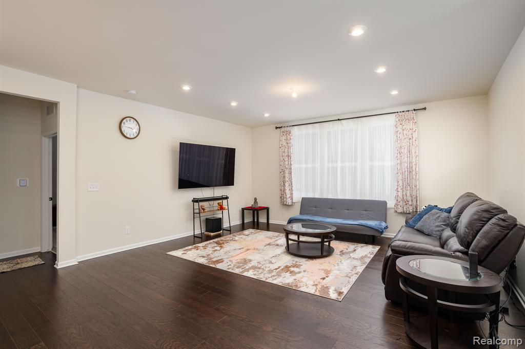 4122 AVERY Road, Lake Orion, MI — Photo 3