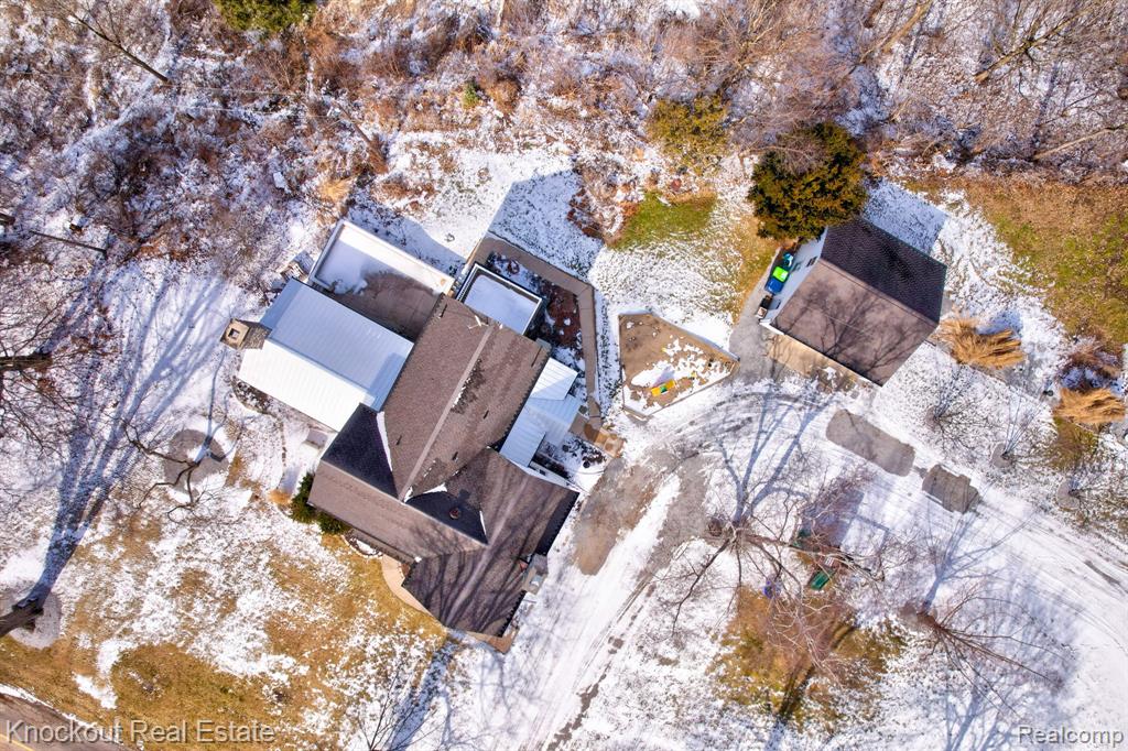 5383 Riverview Drive, Bridgeport, MI 48722 — Photo 87