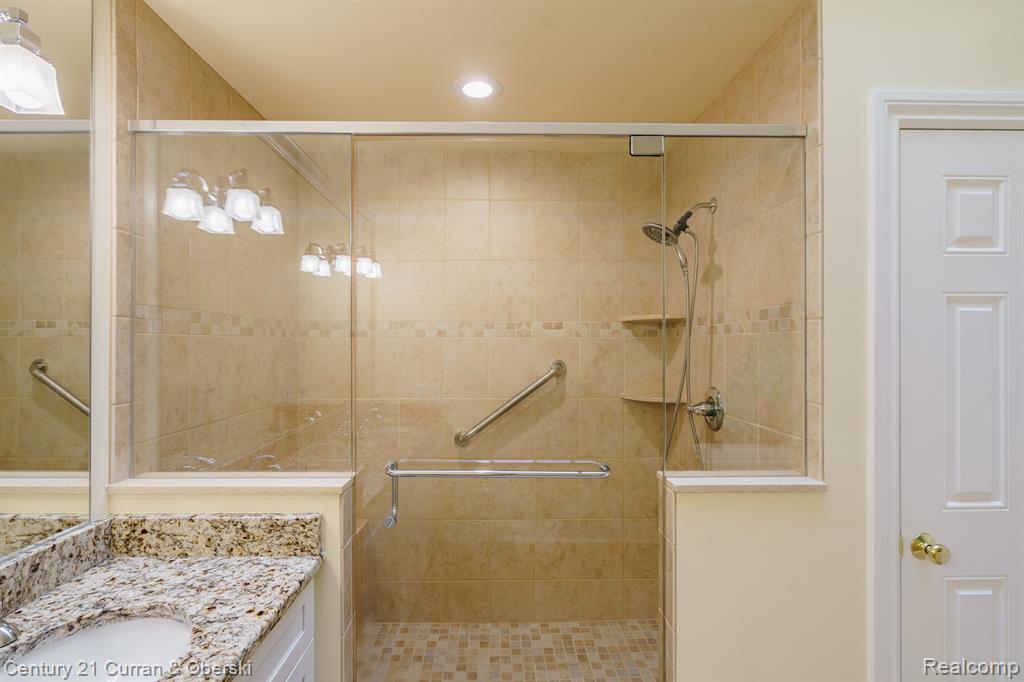 439 COVINGTON Court, Northville, MI 48168 — Photo 36