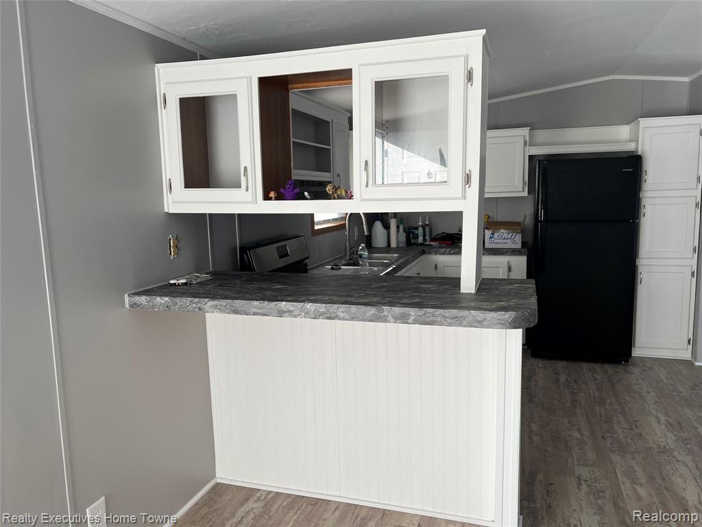 4101 Mapleview Court E, Brown, MI 48428 — Photo 10