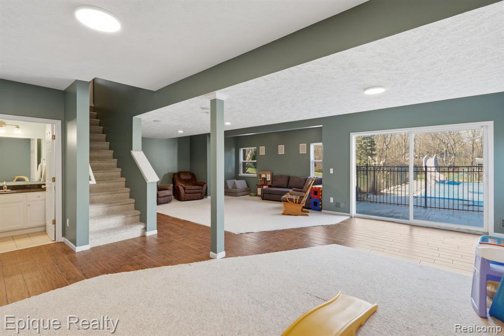 2234 Ridgewood Drive, Howell, MI 48843 — Photo 23