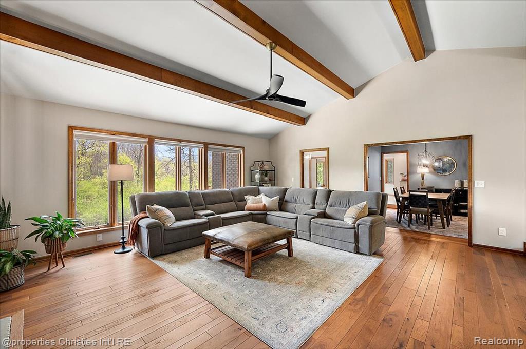 1071 Woodbridge Lane, Rochester, MI 48306 — Photo 10