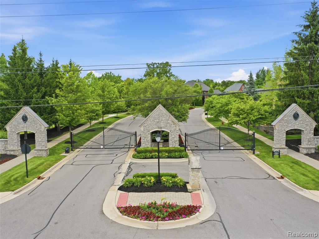 21081 Equestrian Trail, Northville, MI 48167 — Photo 3