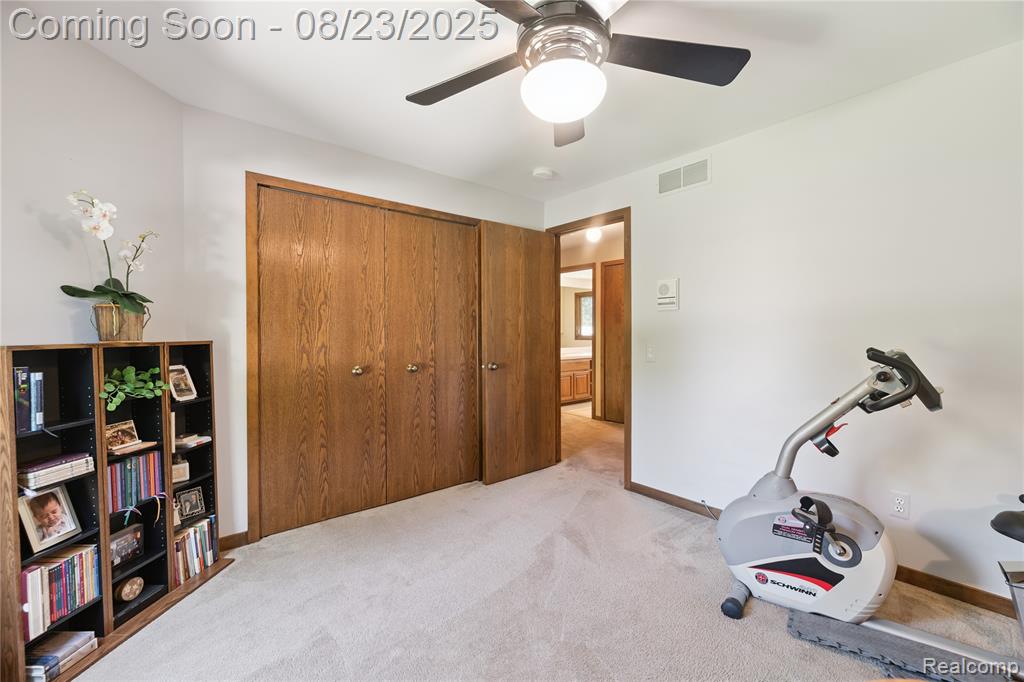 55138 Lordona Lane, Shelby Twp, MI 48315 — Photo 23