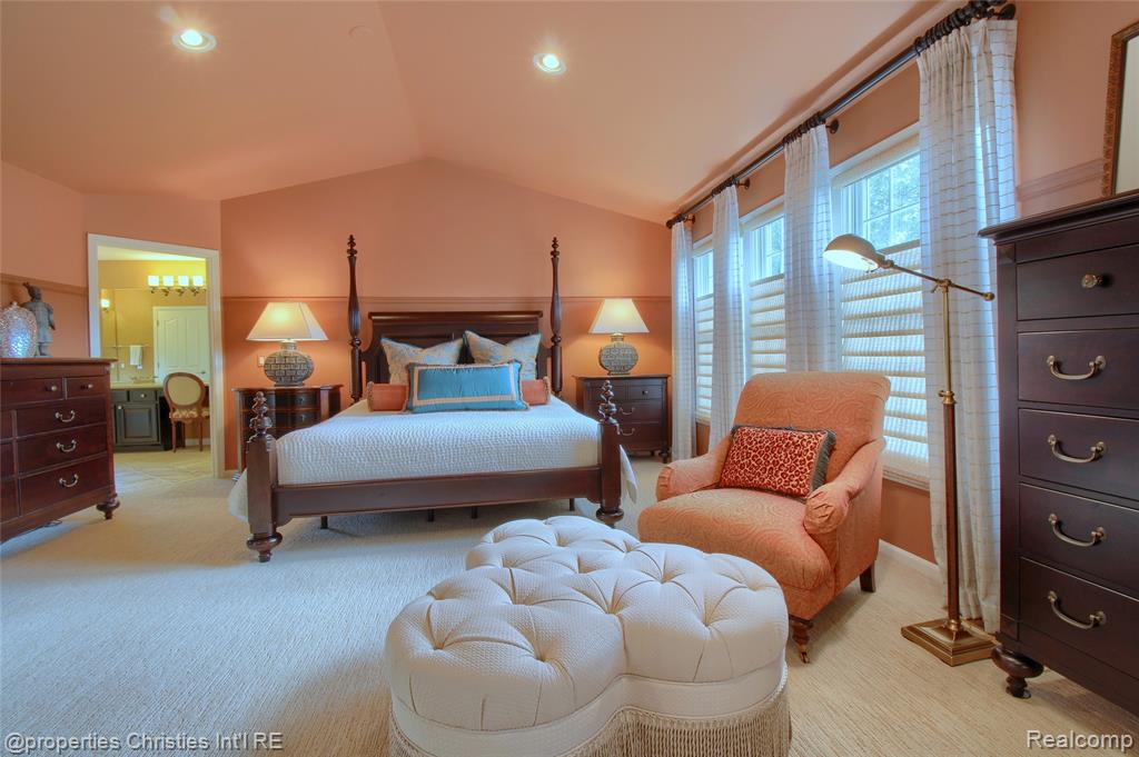 18026 Stonebrook Drive, Northville, MI 48168 — Photo 27