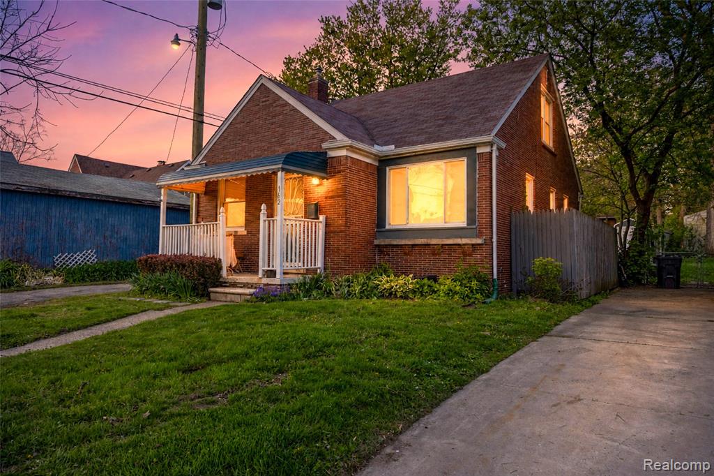 162 N Genesee Avenue, Pontiac, MI 48341 — Photo 3