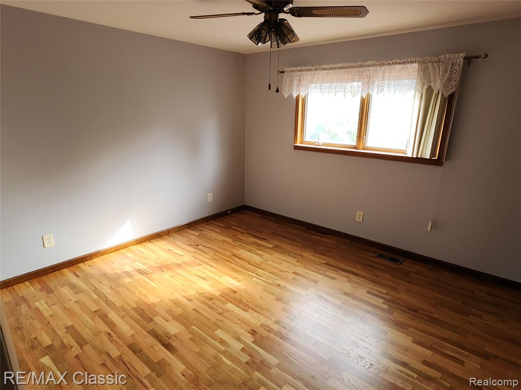 46128 Sterritt Street, Utica, MI 48317 — Photo 15