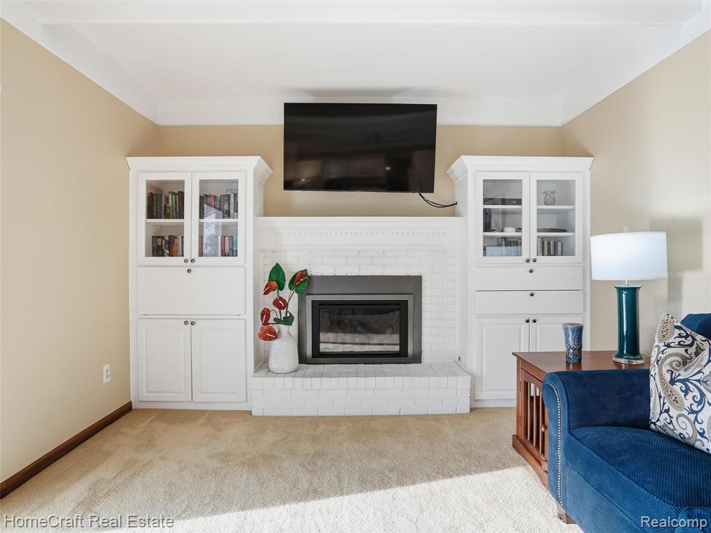 404 KINGS Way, Canton, MI 48188 — Photo 20