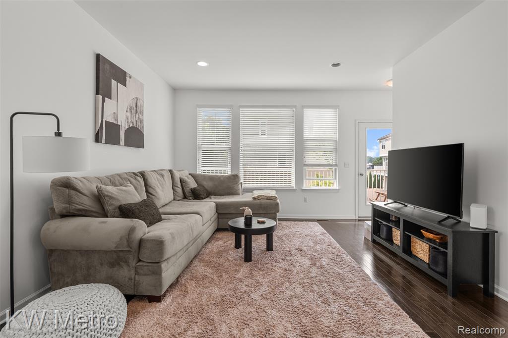 508 Midland Boulevard, Royal Oak, MI 48073 — Photo 7