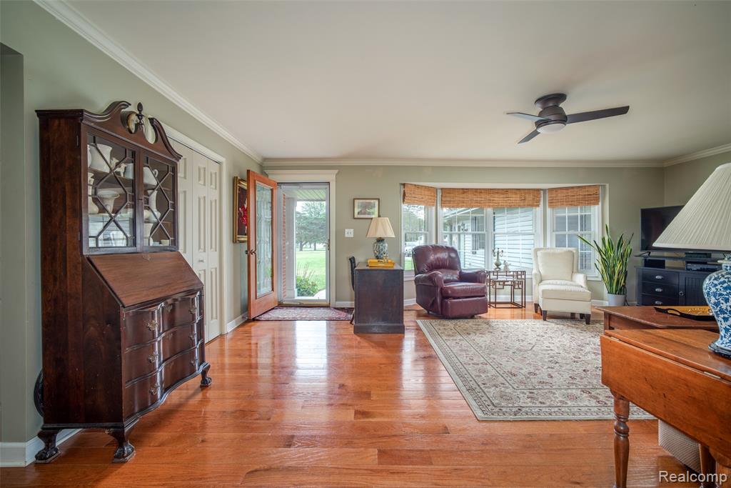 9404 River Road, Algonac, MI 48001 — Photo 5