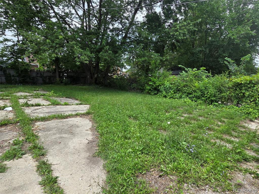 11591 Roxbury Street - Photo 3