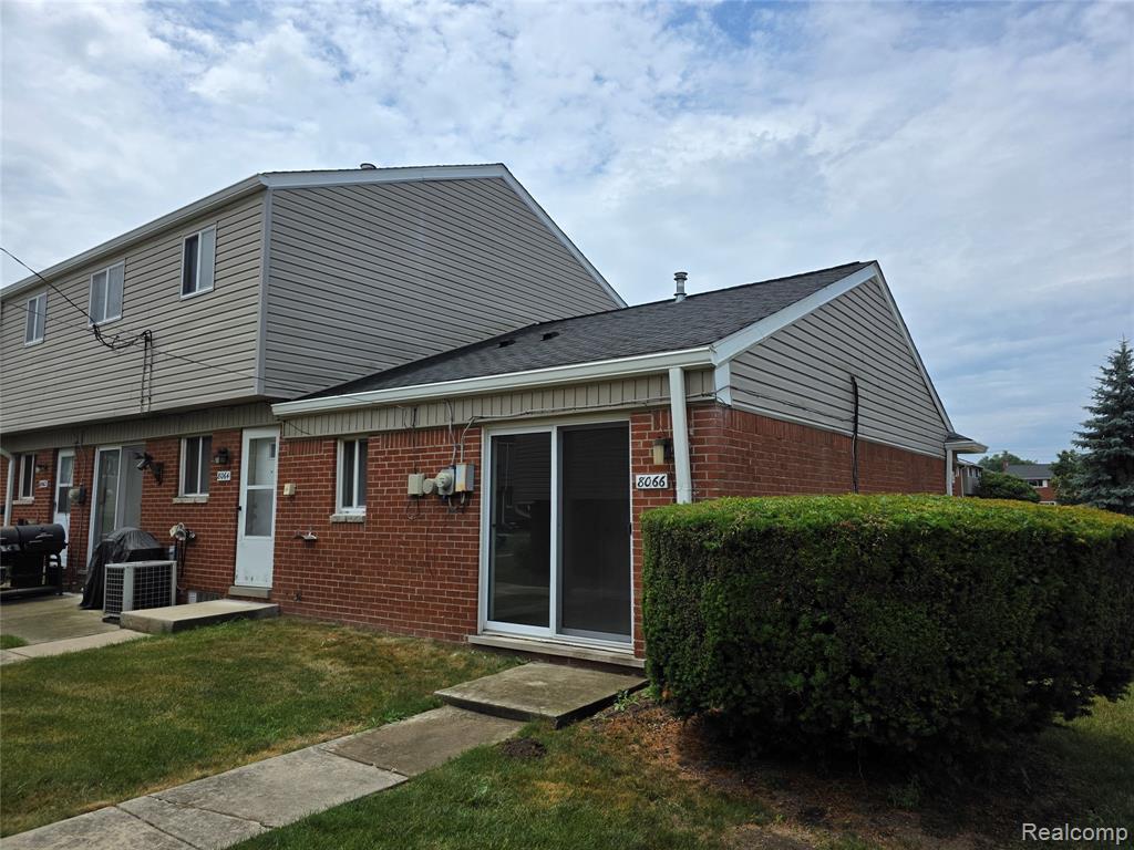 8066 Coventry Street, Westland, MI — Photo 3