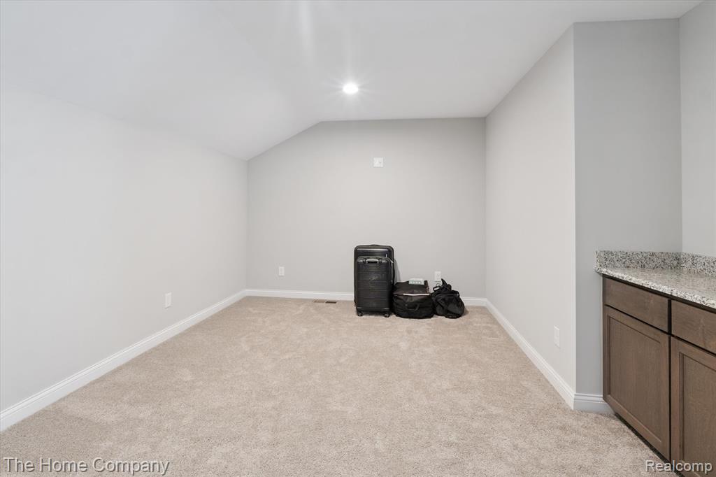 48270 Applegrove Lane, Chesterfield, MI — Photo 26