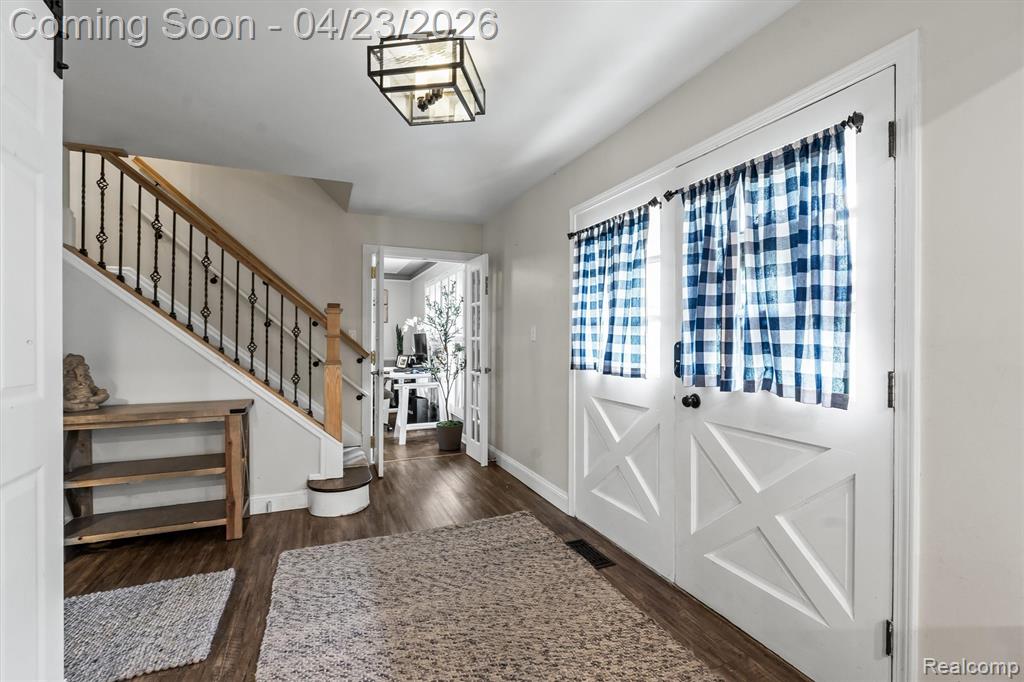3226 Hartslock Woods Drive, West Bloomfield, MI — Photo 5