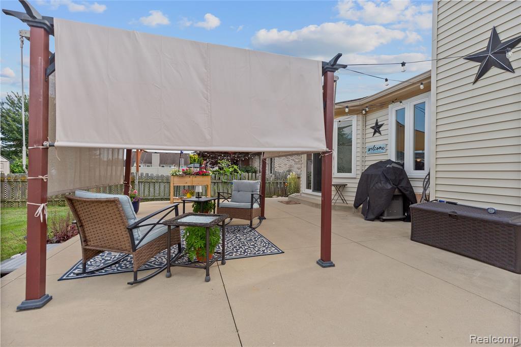 53076 Black Creek Drive, Chesterfield, MI 48047 — Photo 35