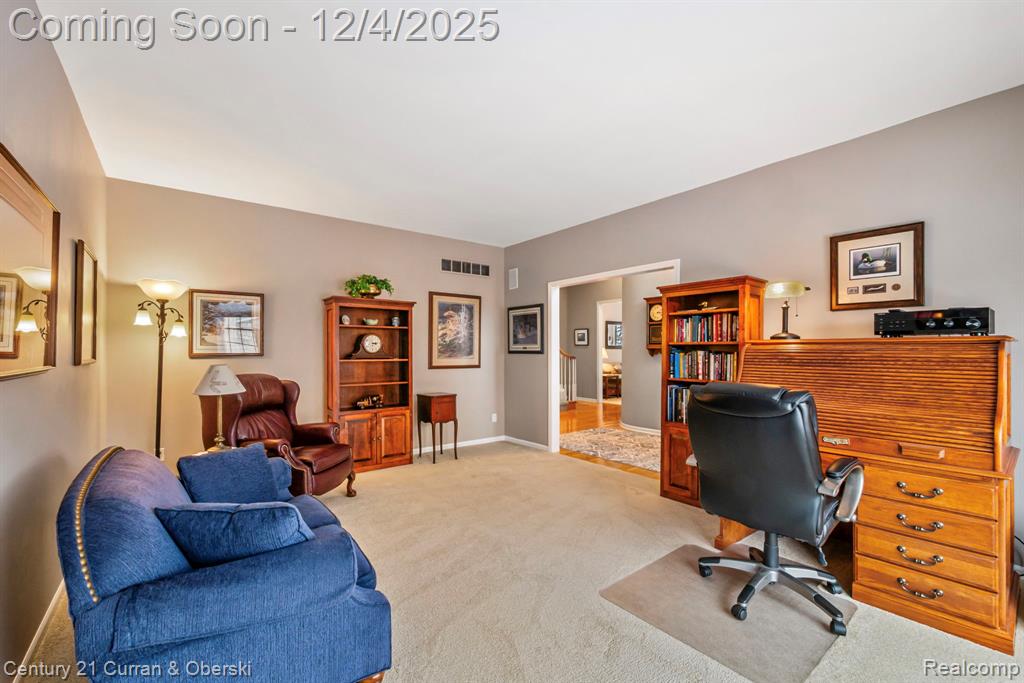 16925 Lochmoor Circle E, Northville, MI 48168 — Photo 26