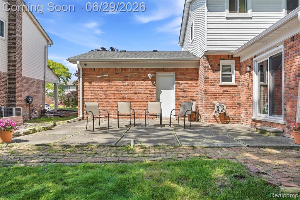 45179 Rudgate Road, Canton, MI 48188 — Photo 31