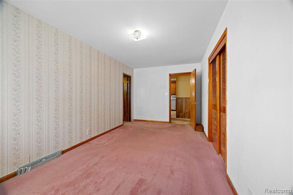 6135 Whittaker Road, Ypsilanti, MI 48197 — Photo 21