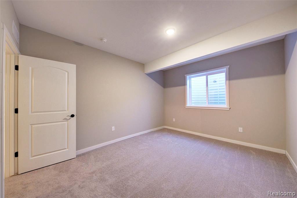688 Round Rock Drive, Howell, MI 48843 — Photo 54