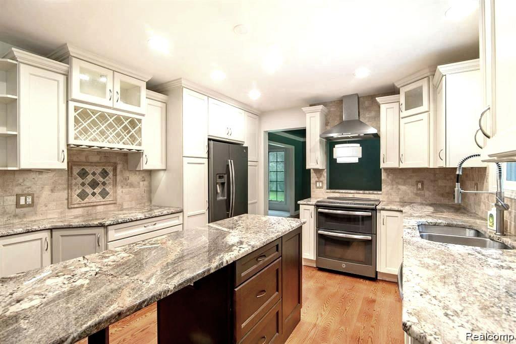 7254 DARK LAKE Drive, Clarkston, MI — Photo 9