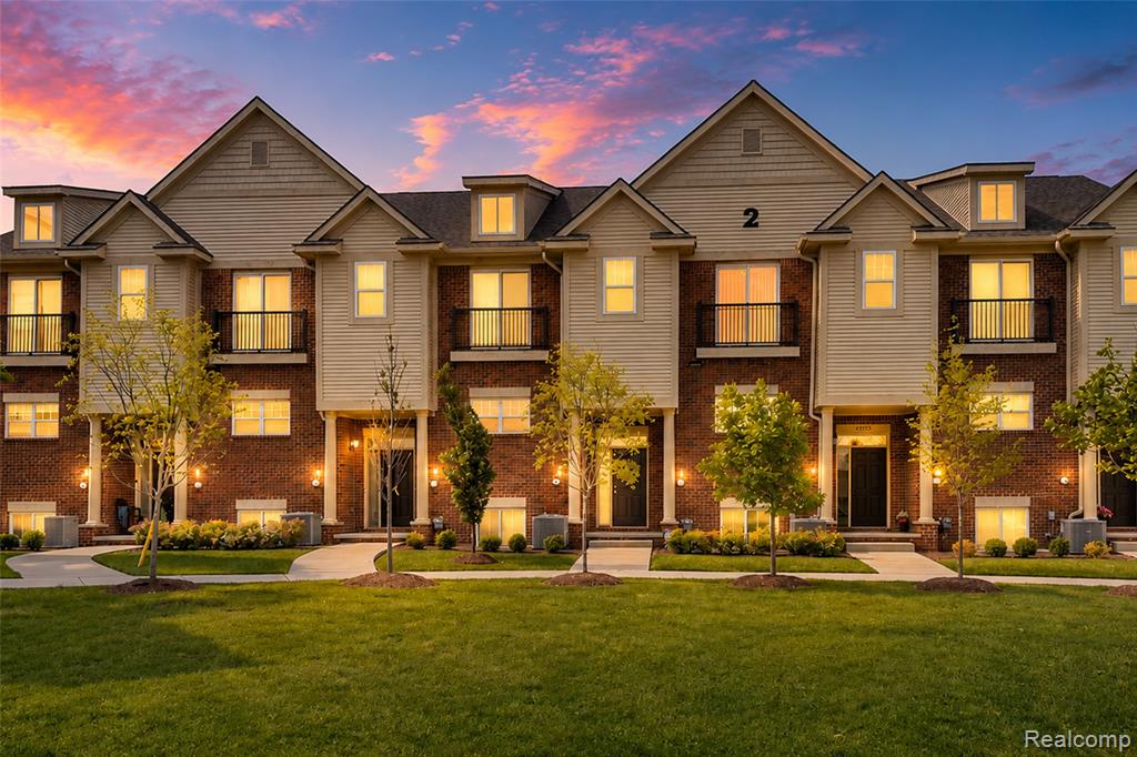 41626 Orianna Lane, Novi, MI