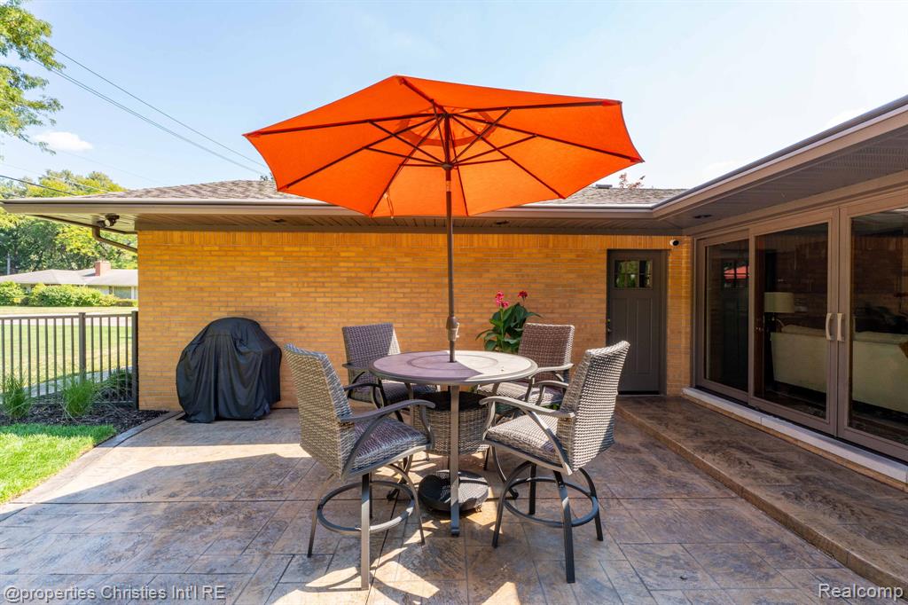 19418 Warwick Street, Beverly Hills, MI 48025 — Photo 62