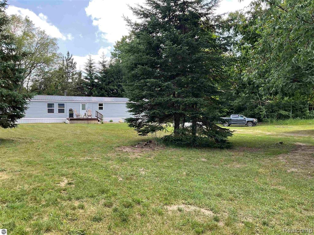 10694 Freeman Road, Mesick, MI 49668 — front exterior