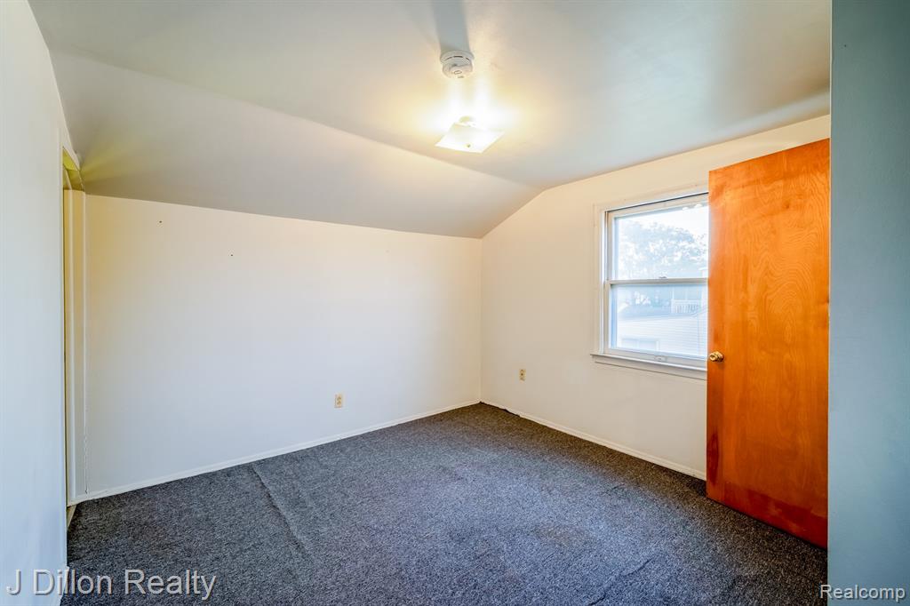 6128 Yinger Avenue, Dearborn, MI 48126 — Photo 38