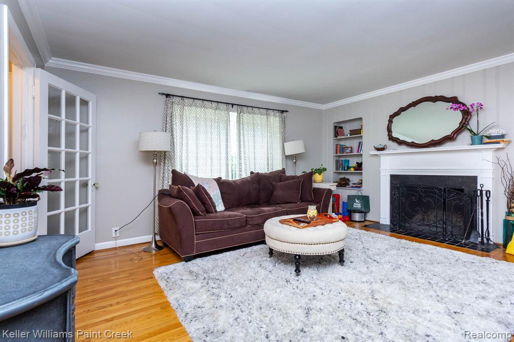 1466 Hampton Rd, Grosse Pointe Woods, MI 48236 — Photo 14