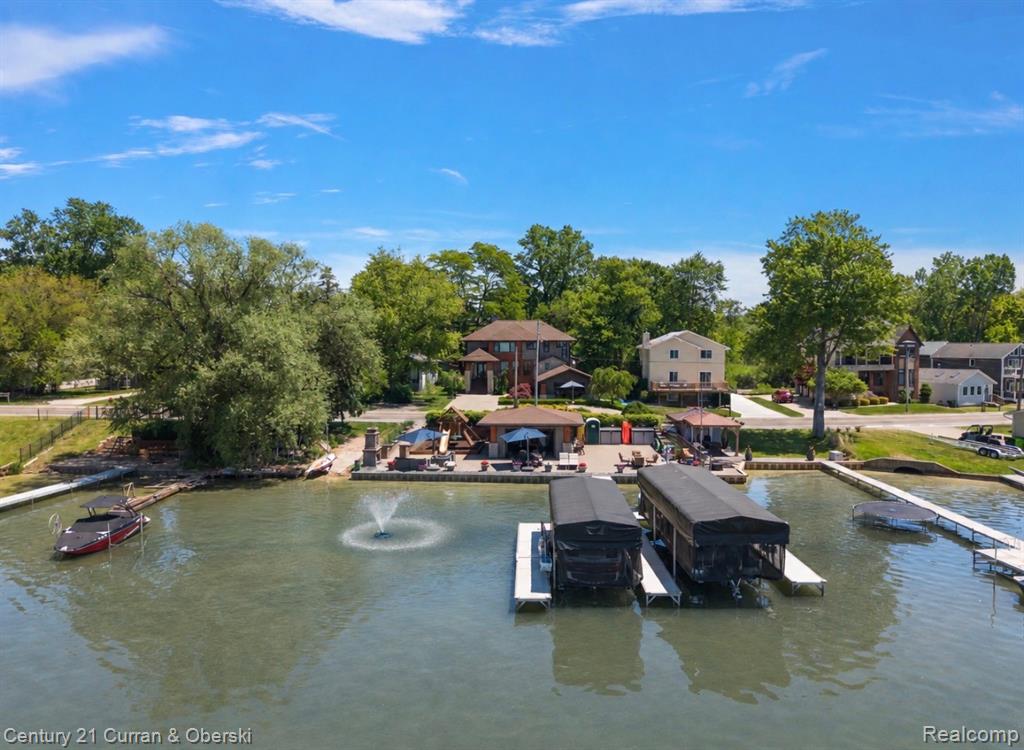 1345 E Lake Drive, Novi, MI 48377 — Photo 6