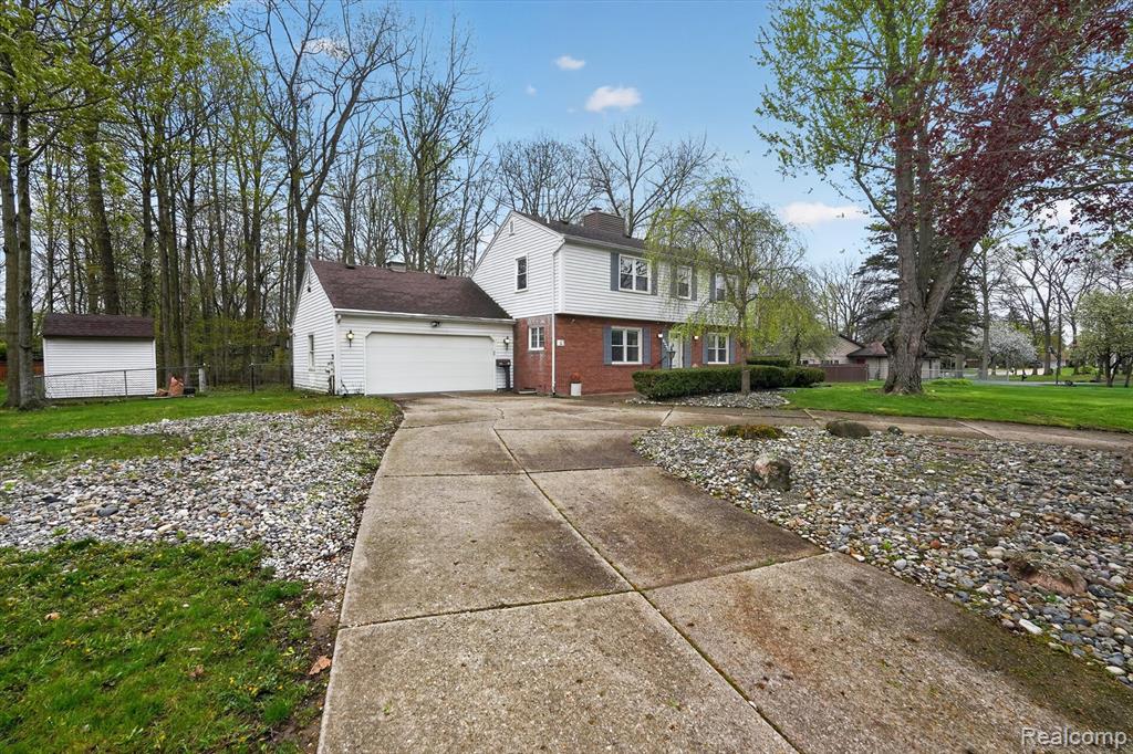 6225 Sierra Pass, Flint, MI 48532 — Photo 2