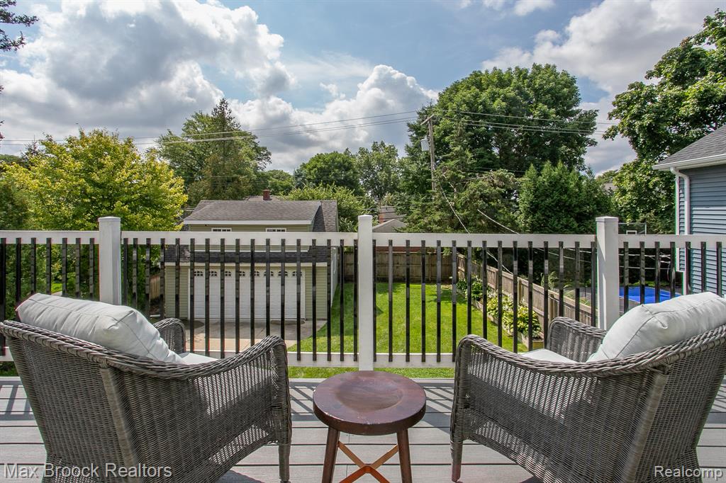 10475 Vernon Avenue, Huntington Woods, MI — Photo 42