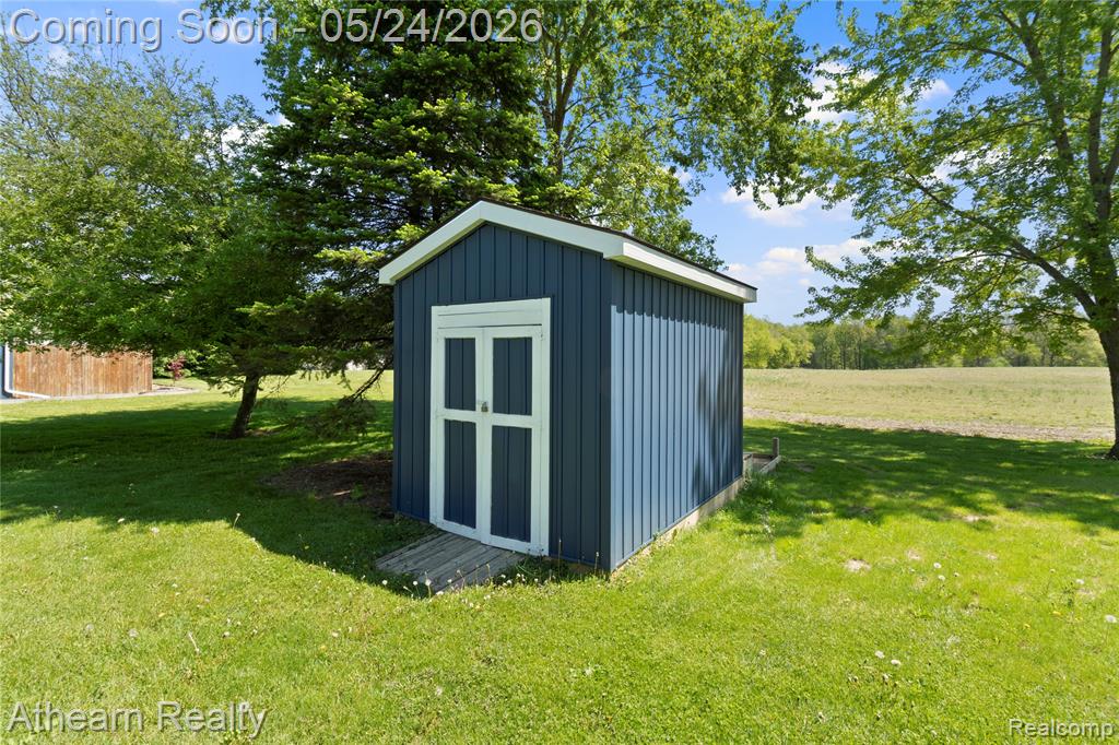 5460 Henderson Road, Davison, MI 48423 — Photo 32