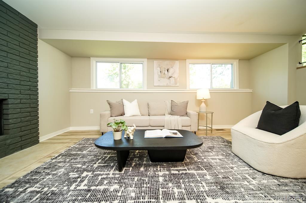 48297 Mallard Drive, New Baltimore, MI 48047 — Photo 29
