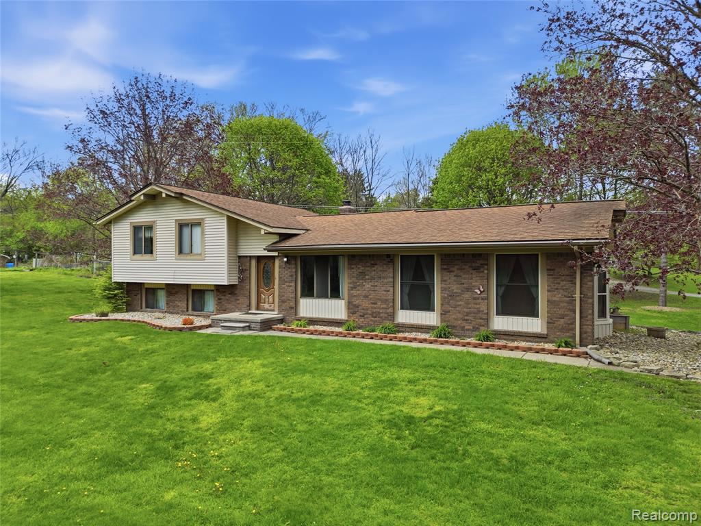 1525 E Dawson Road, Milford, MI 48381 — Photo 7