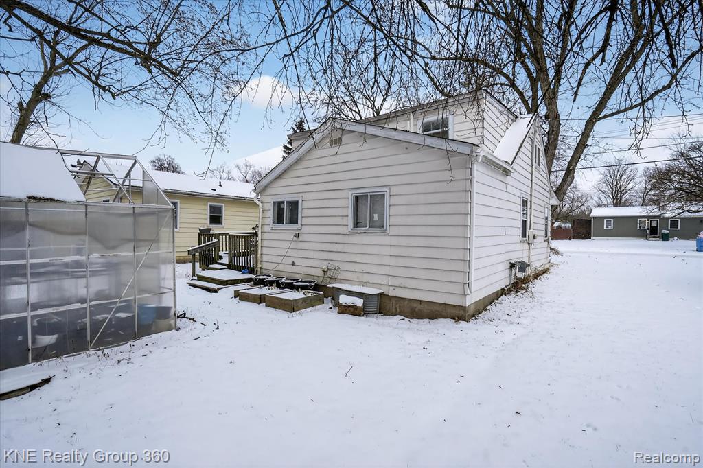 4928 Hughes Road, Lansing, MI 48910 — Photo 26