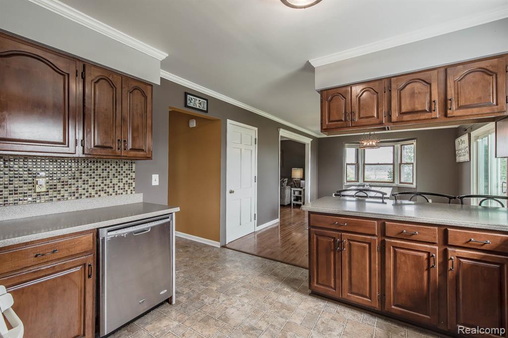 2936 Brown City Road, Imlay City, MI 48444 — Photo 32