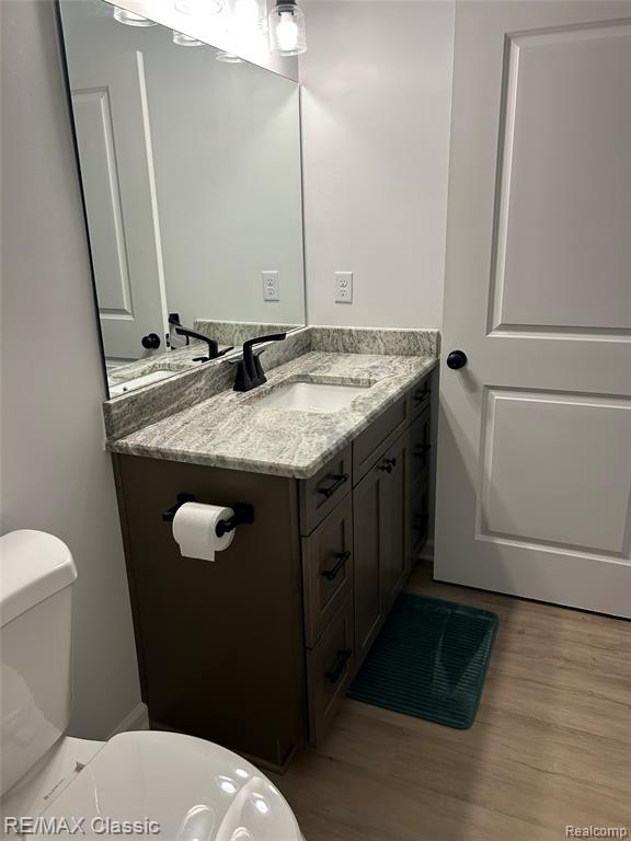 612 Pointe Drive, Walled Lake, MI 48390 — Photo 13