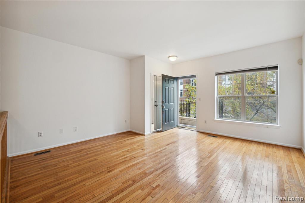61 WINDER Street, 79, Detroit, MI 48201 — Photo 9
