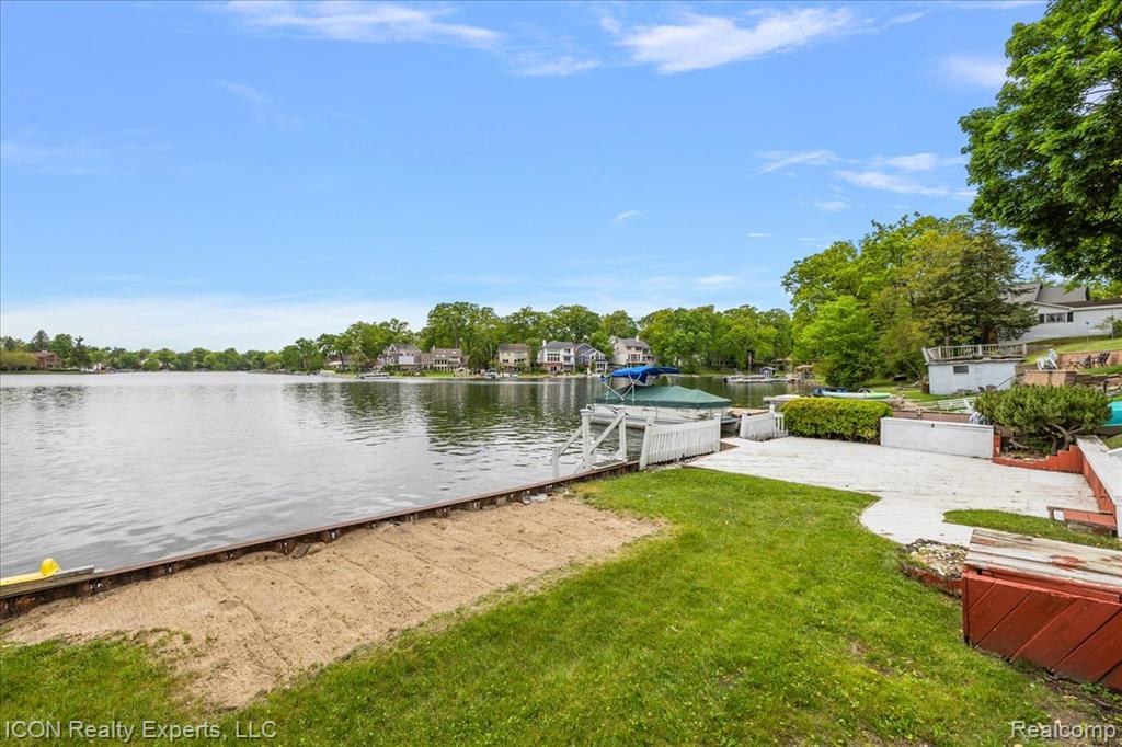 8569 COOLEY BEACH Drive, White Lake, MI — Photo 26