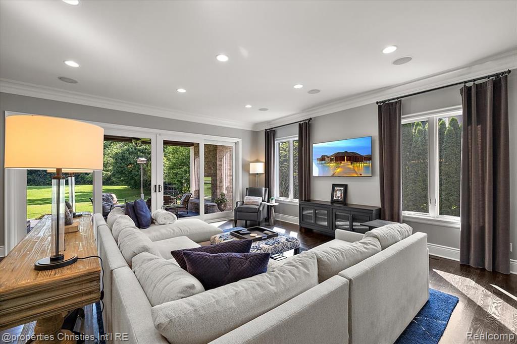 5385 Longmeadow Road, Bloomfield Hills, MI 48304 — Photo 36