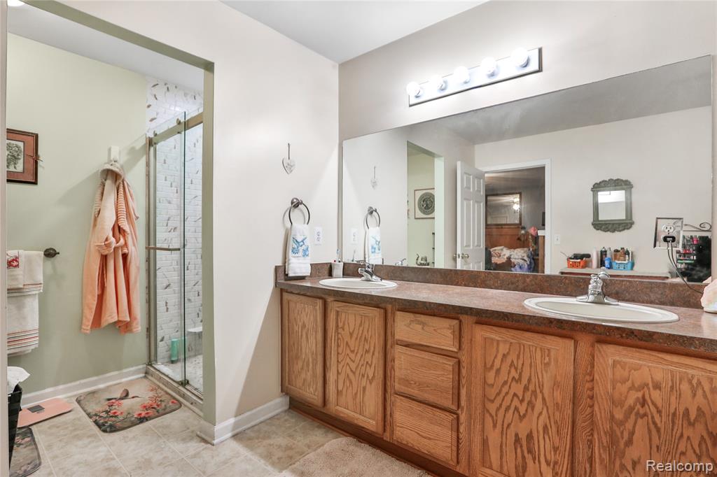 57200 Decora Park Boulevard, New Haven, MI, 48048