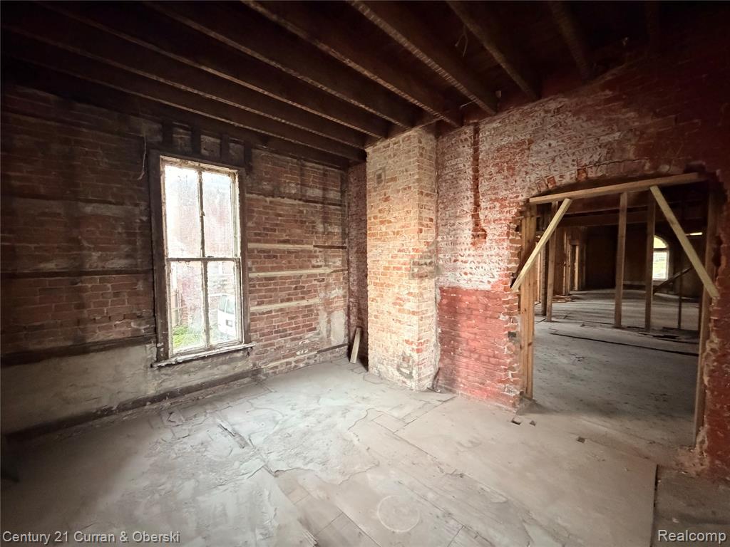 1564 Cadillac Boulevard, Detroit, MI 48214 — Photo 18