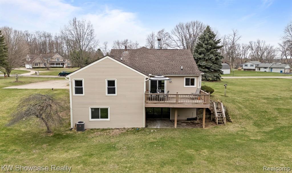 841 GOLDEN Drive, White Lake, MI — Photo 5